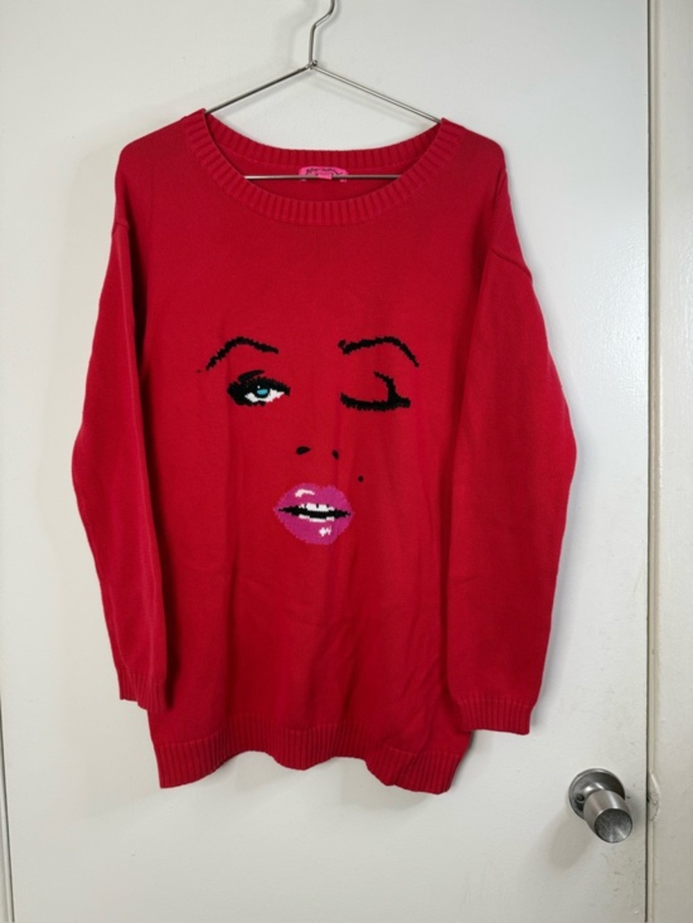 Betsy Johnson pink label vintage Y2K red winking Marilyn oversized sweater L